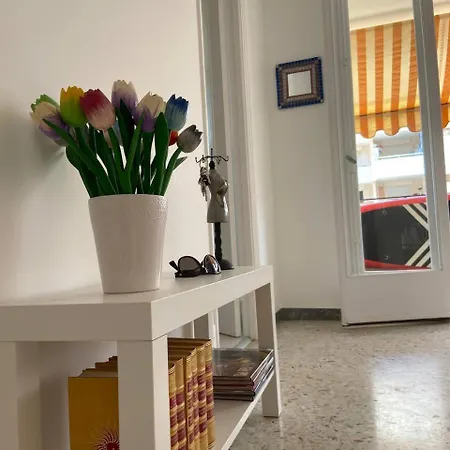 Citron Apartment Menton